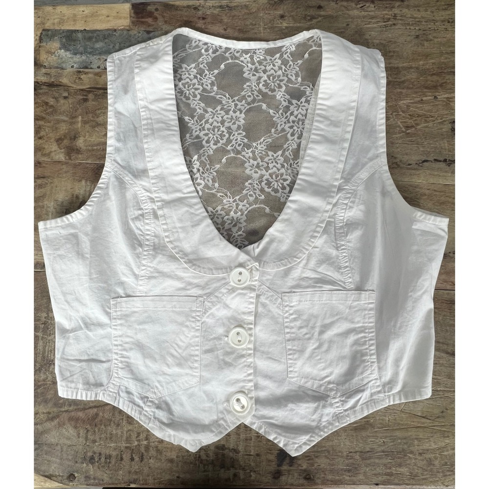 Remanika Girl White Lace Vest
